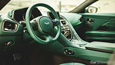 2018 Aston Martin DB11 V8 Classic Driver Edition