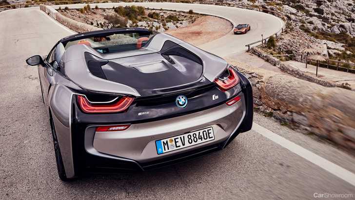 BMW i8 Roadster Joins Updated Coupe For AU Debut
