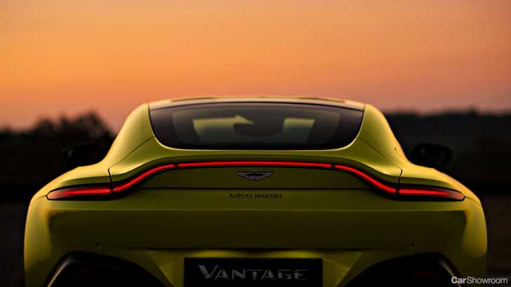 2018 Aston Martin Vantage V8