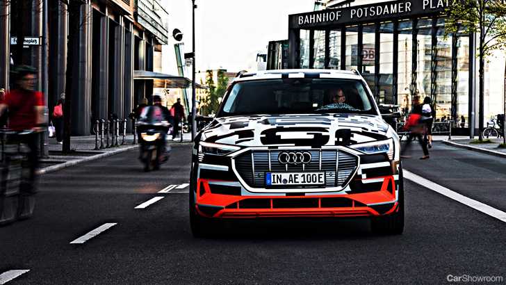 2018 Audi e-tron Prototype