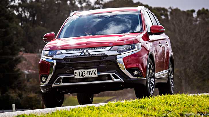 2019 Mitsubishi Outlander Exceed