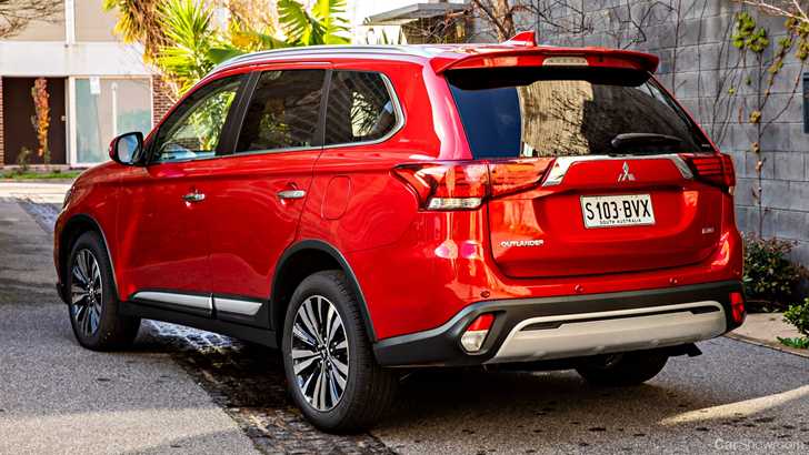 2019 Mitsubishi Outlander Exceed