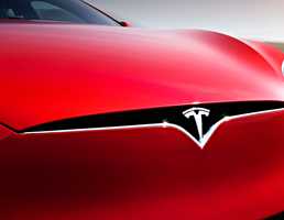 Elon Musk May Take Tesla Private – Gallery