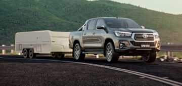 Toyota Updates 2018 SR, SR5 Hilux And Put It On The Website – Gallery