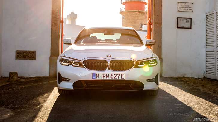 G20 Goes PHEV With BMW’s All-New 330e