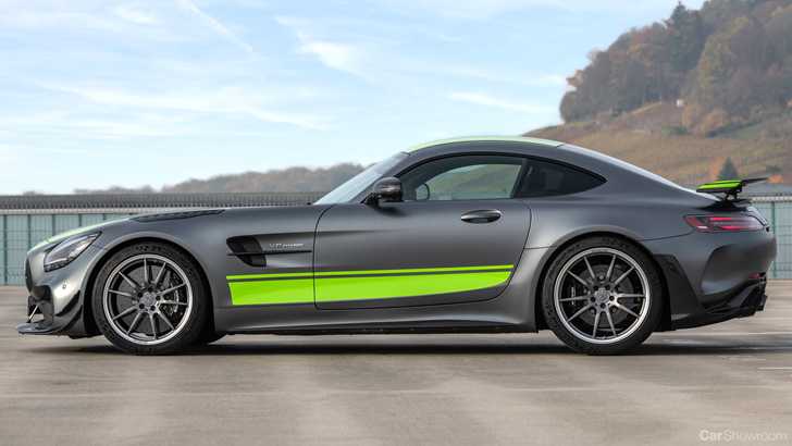 Mercedes-AMG Outs GT R Pro & Updated AMG GT