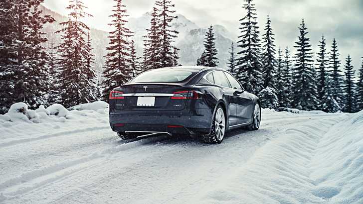 Tesla Model S Autopilot Drove For 11km While Drunk Driver Slept – Gallery