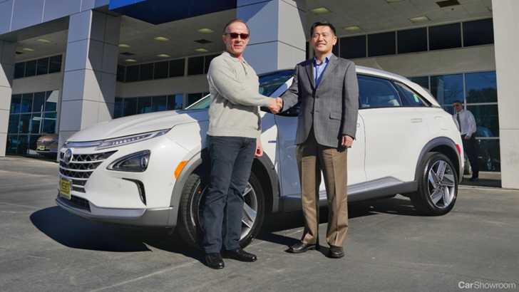 Hyundai Delivers Its First Nexo FCEV To Buyer In California – Gallery