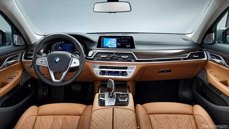 2019 BMW 745e