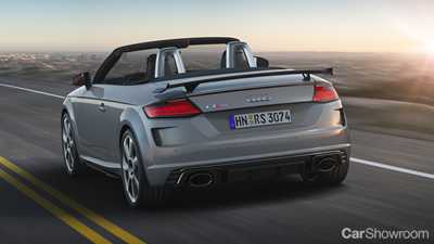 Audi Reveals Updated TT RS Coupe & Roadster