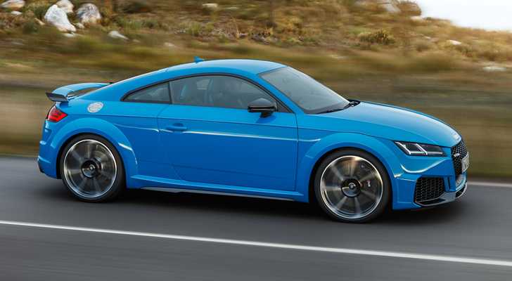 Audi Reveals Updated TT RS Coupe & Roadster