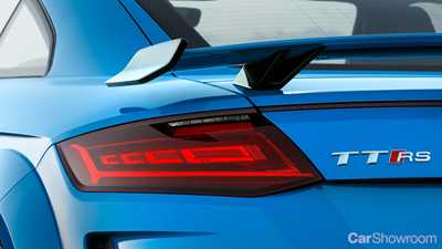 Audi Reveals Updated TT RS Coupe & Roadster