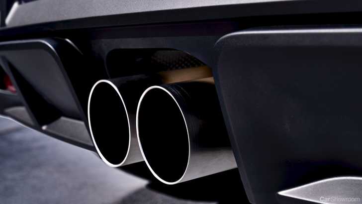 MINI Teases Racy JCW GP With More Than 220kW