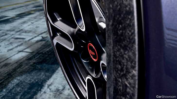 MINI Teases Racy JCW GP With More Than 220kW