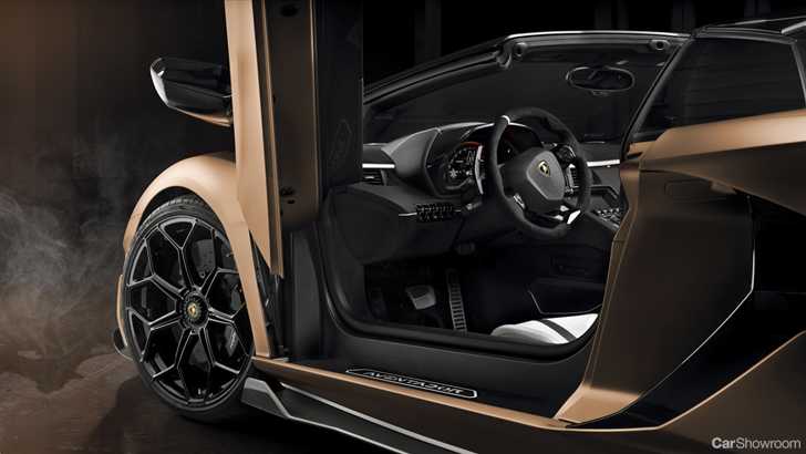 Lamborghini Outs Open-Top Aventador SVJ Roadster