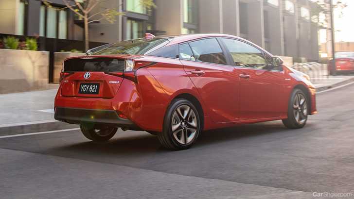 2019 Toyota Prius i-Tech