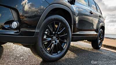 2019 Toyota Kluger Black Edition