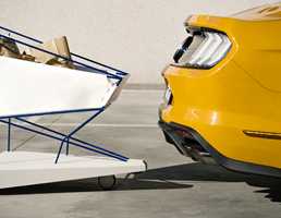 Ford Promotes AEB With Self-Braking Trolley – V1