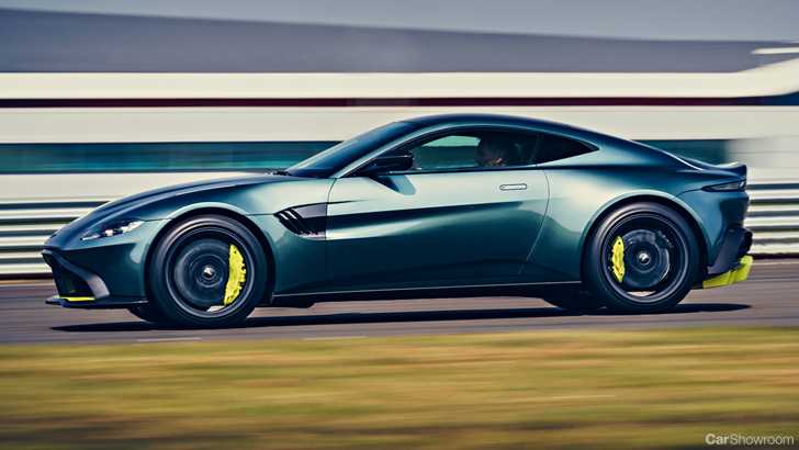 2020 Aston Martin V8 Vantage AMR