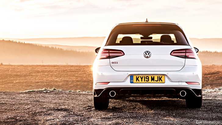 Volkswagen Golf GTI TCR Headed Here In Oct – Gallery