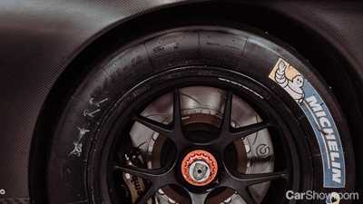 Aero-Licious Porsche 935 Sheds Retro Skin For Naked Carbon