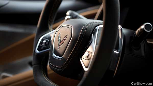 2020 Chevrolet Corvette Stingray - C8