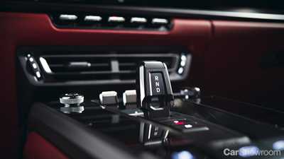 Porsche Reveals All-New Entry-Level 911 Carrera, Cabriolet
