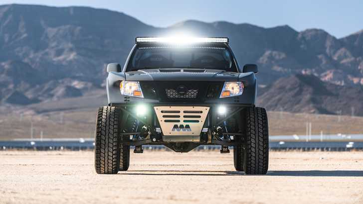 Nissan Reveals Desert Runner in SEMA. Raptor Killing Concept?