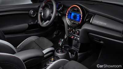 Mini Unwraps JCW GP Track Weapon, Only 3,000 units