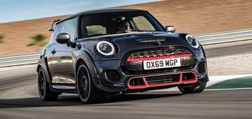 Mini Unwraps JCW GP Track Weapon, Only 3,000 units