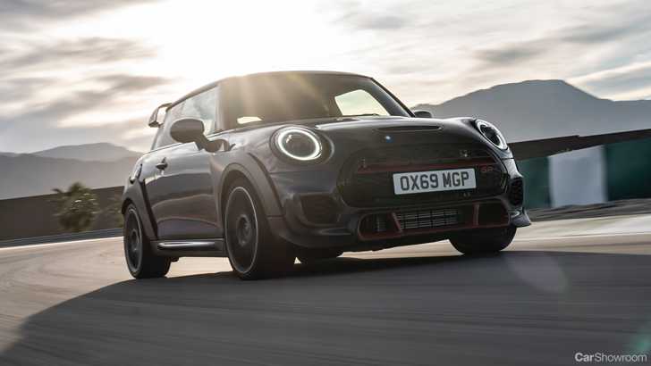 Mini Unwraps JCW GP Track Weapon, Only 3,000 units