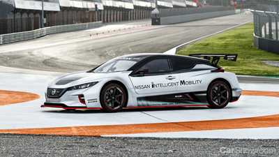 Nissan Unleashes Leaf Nismo RC On The Track For The First Time