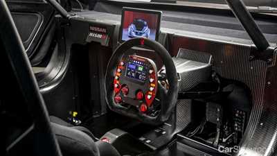 Nissan Unleashes Leaf Nismo RC On The Track For The First Time