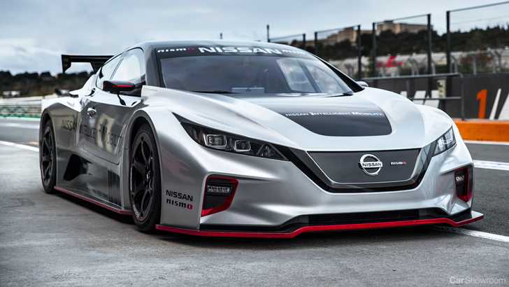 Nissan Unleashes Leaf Nismo RC On The Track For The First Time