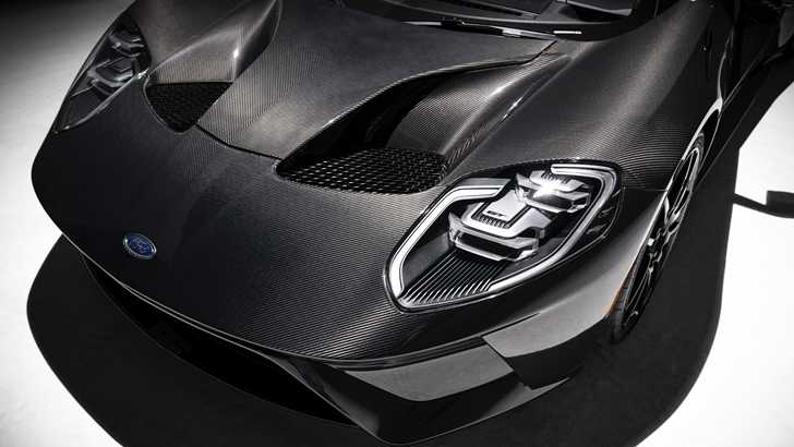 Ford Adds More Power To The GT For 2020, Stunning Liquid Carbon Edition