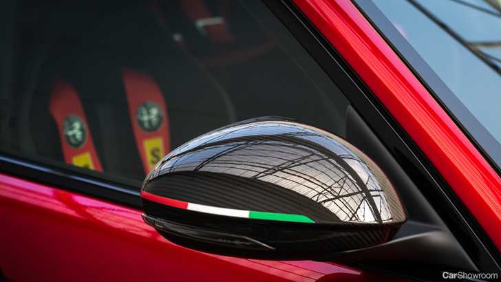 Alfa Romeo Giulia GTA Debuts, Only 500 Units Worldwide
