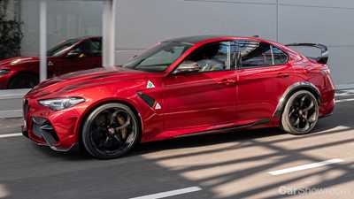Alfa Romeo Giulia GTA Debuts, Only 500 Units Worldwide