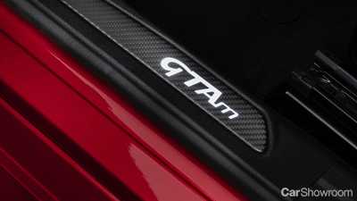 Alfa Romeo Giulia GTA Debuts, Only 500 Units Worldwide