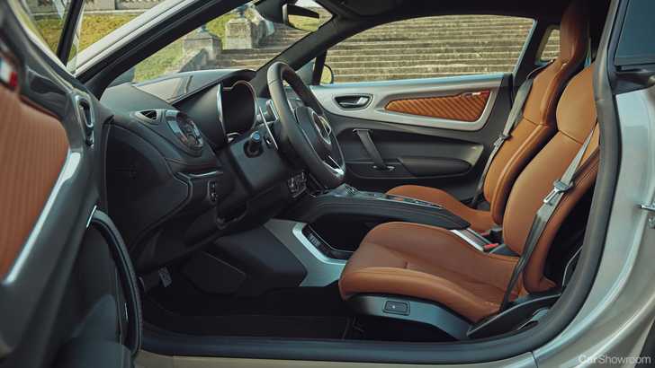 Alpine Reveals A110 Legende GT and Colour Edition For 2020