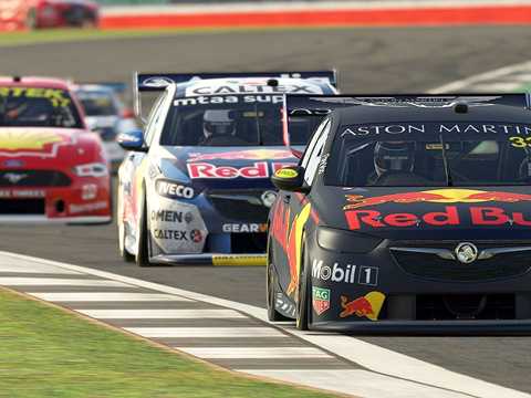 Max Verstappen Secures Podium Hat-Trick In Supercar Eseries Debut