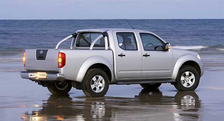 2011 NISSAN