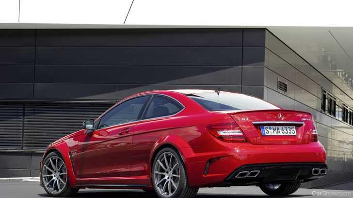 2011 MERCEDES-BENZ C63 2D COUPE AMG