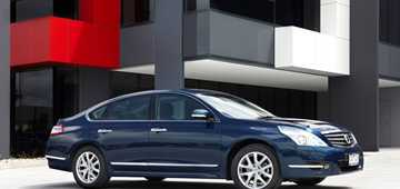 2011 NISSAN MAXIMA