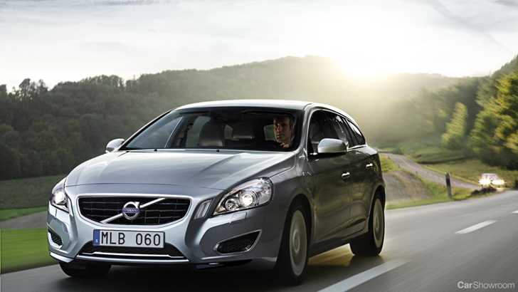 2011 VOLVO V60