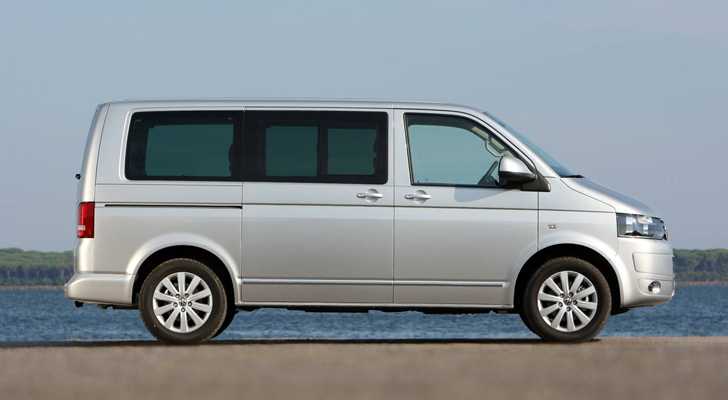 2012 VOLKSWAGEN MULTIVAN