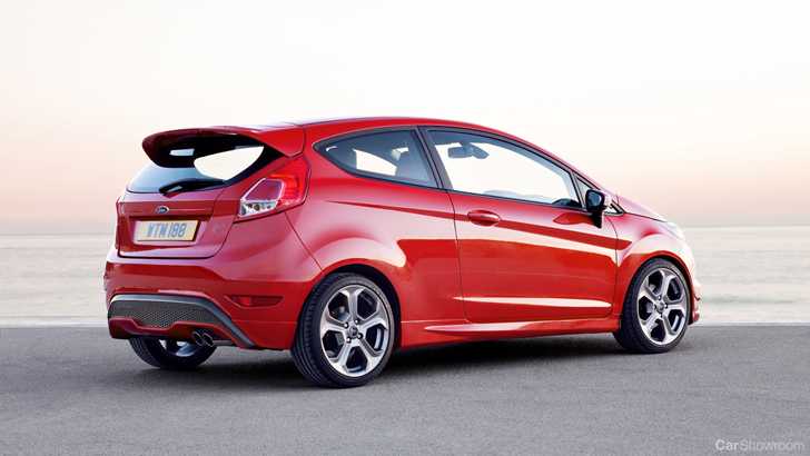 2012 FORD FIESTA