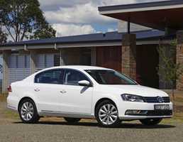 2012 VOLKSWAGEN PASSAT