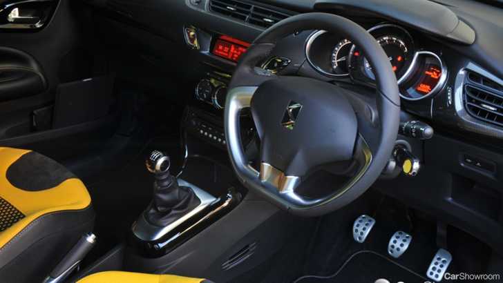 2012 CITROEN DS3