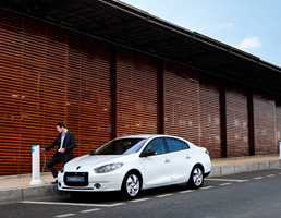 2013 RENAULT FLUENCE