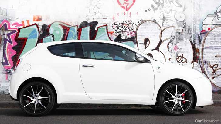 2013 ALFA ROMEO MITO